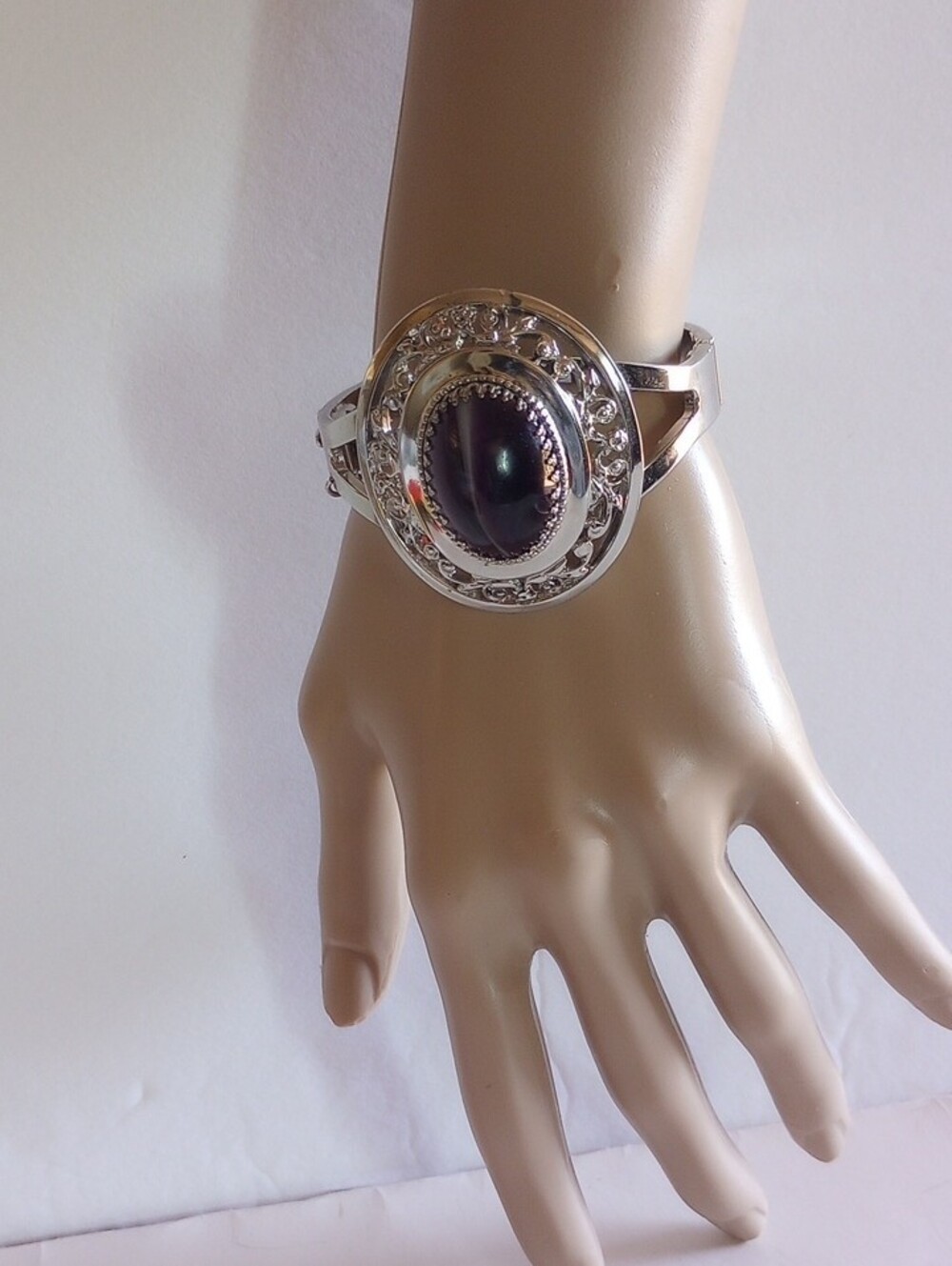 Whiting & Davis Hinged Bracelet Filgree Cameo Type With Safety Chain